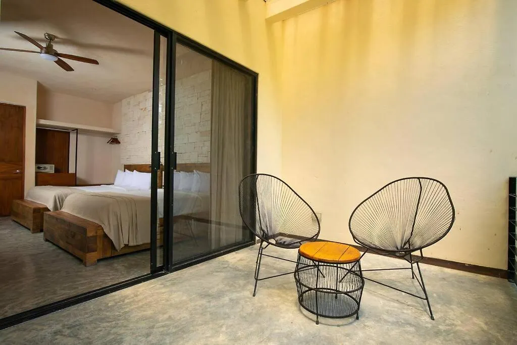 Luxury Villa With Private Pool & Great Concierge Service تولوم